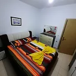 Kleri Beach Apartments